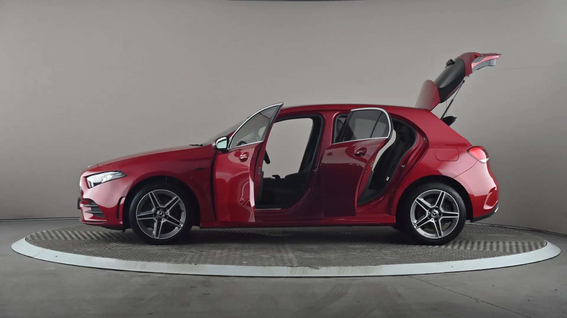 2021 MERCEDES-BENZ A CLASS 2021 MERCEDES-BENZ A CLASS