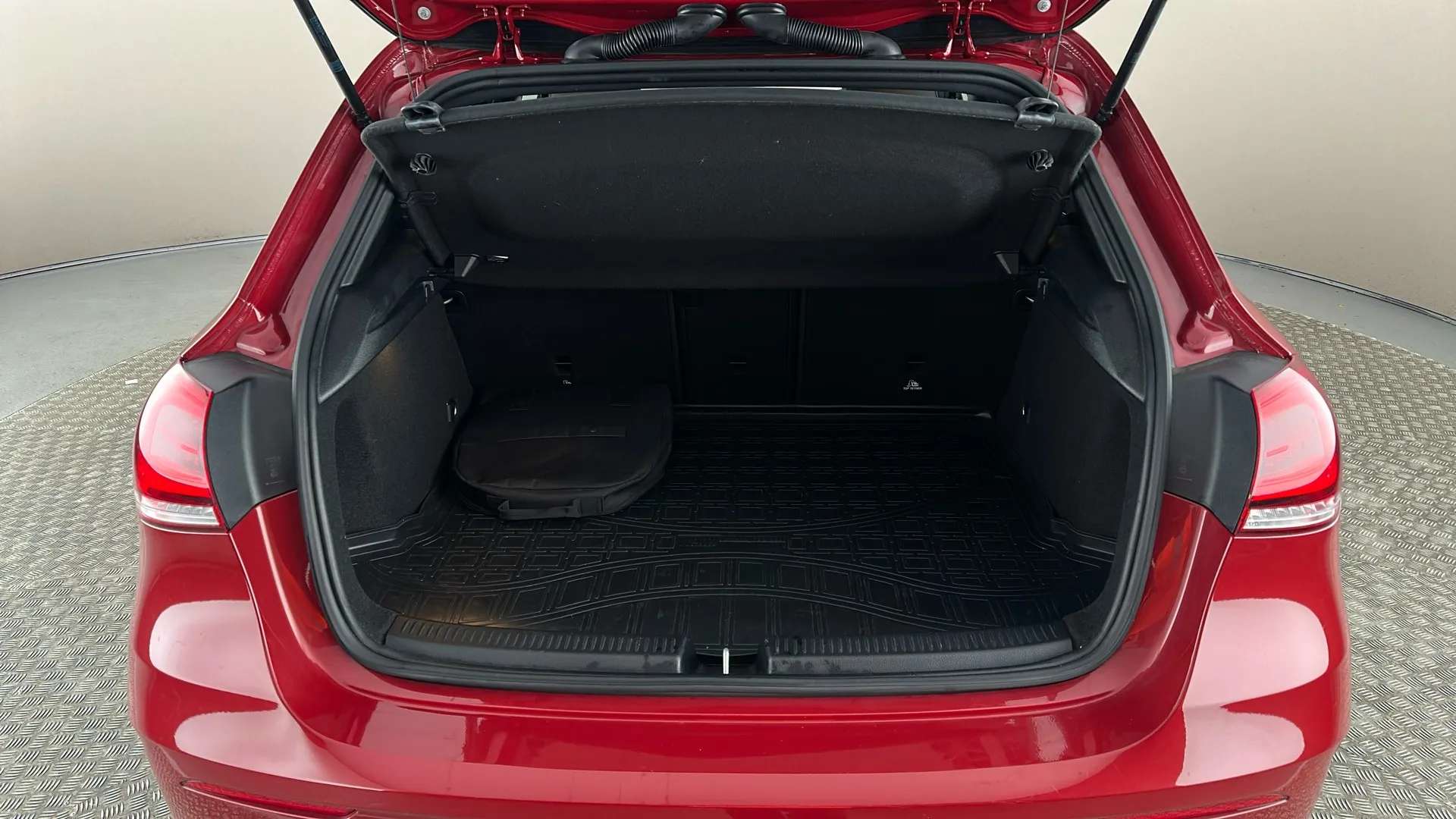 2021 MERCEDES-BENZ A CLASS 2021 MERCEDES-BENZ A CLASS