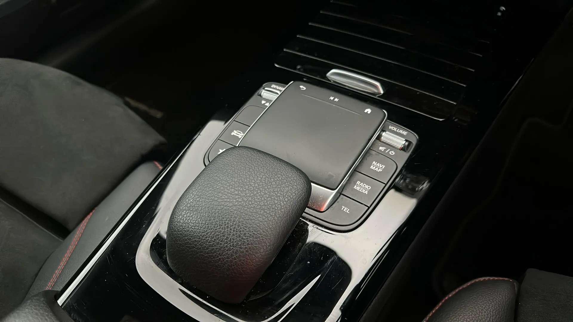 2021 MERCEDES-BENZ A CLASS 2021 MERCEDES-BENZ A CLASS