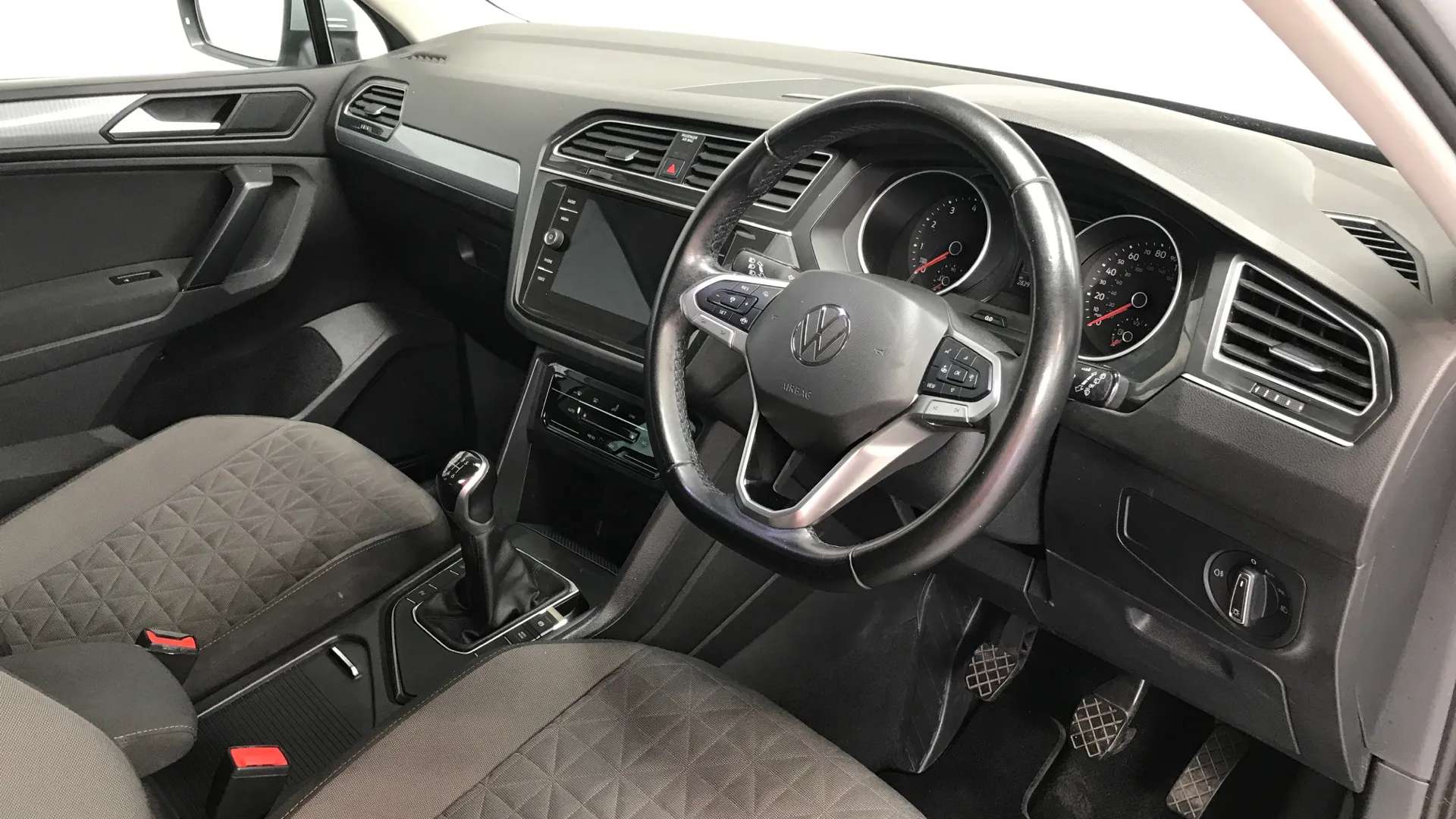 2021 VOLKSWAGEN TIGUAN 2021 VOLKSWAGEN TIGUAN
