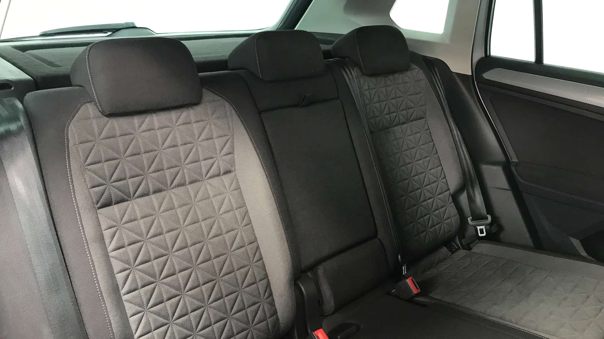 2021 VOLKSWAGEN TIGUAN 2021 VOLKSWAGEN TIGUAN