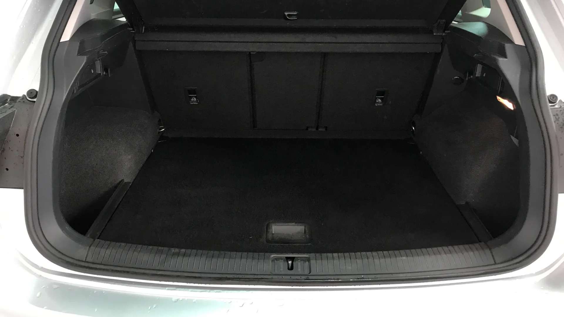 2021 VOLKSWAGEN TIGUAN 2021 VOLKSWAGEN TIGUAN