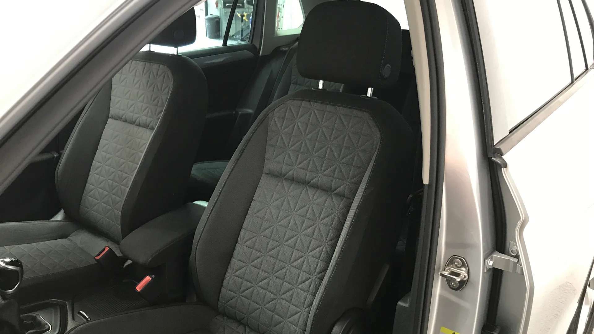2021 VOLKSWAGEN TIGUAN 2021 VOLKSWAGEN TIGUAN