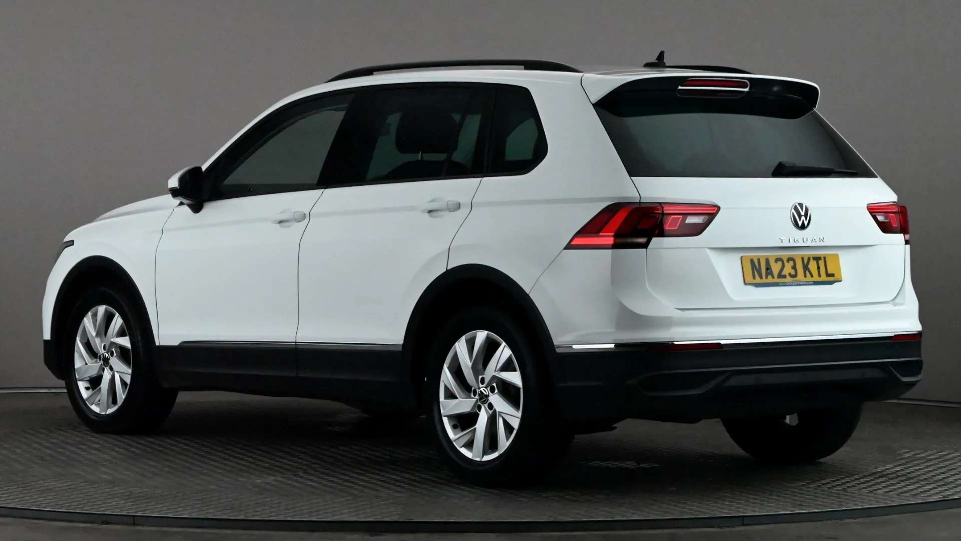 A 2023 VOLKSWAGEN TIGUAN 1.5 TSI Life A 2023 VOLKSWAGEN TIGUAN 1.5 TSI Life