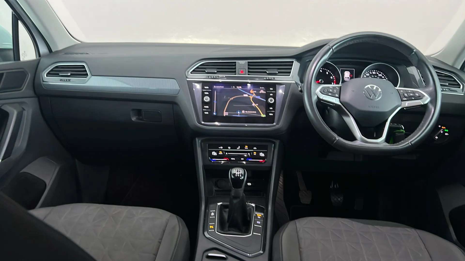 2023 VOLKSWAGEN TIGUAN 2023 VOLKSWAGEN TIGUAN