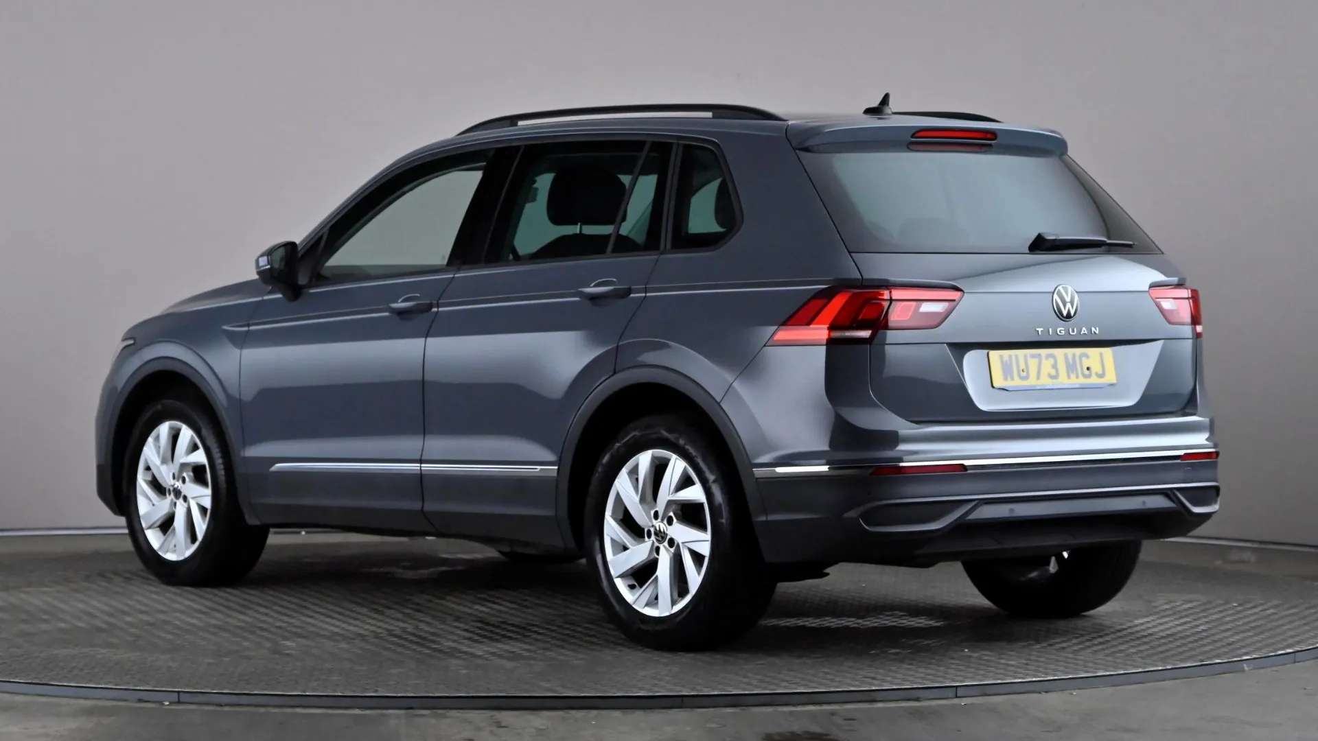 A 2023 VOLKSWAGEN TIGUAN 1.5 TSI Life A 2023 VOLKSWAGEN TIGUAN 1.5 TSI Life