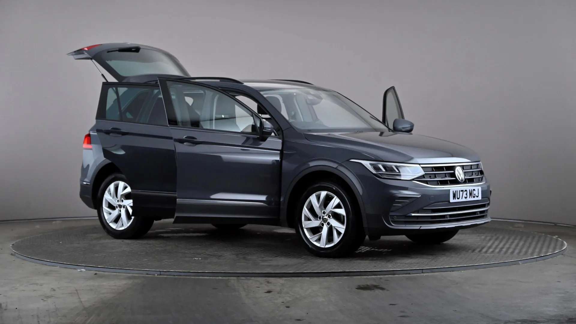 2023 VOLKSWAGEN TIGUAN 2023 VOLKSWAGEN TIGUAN