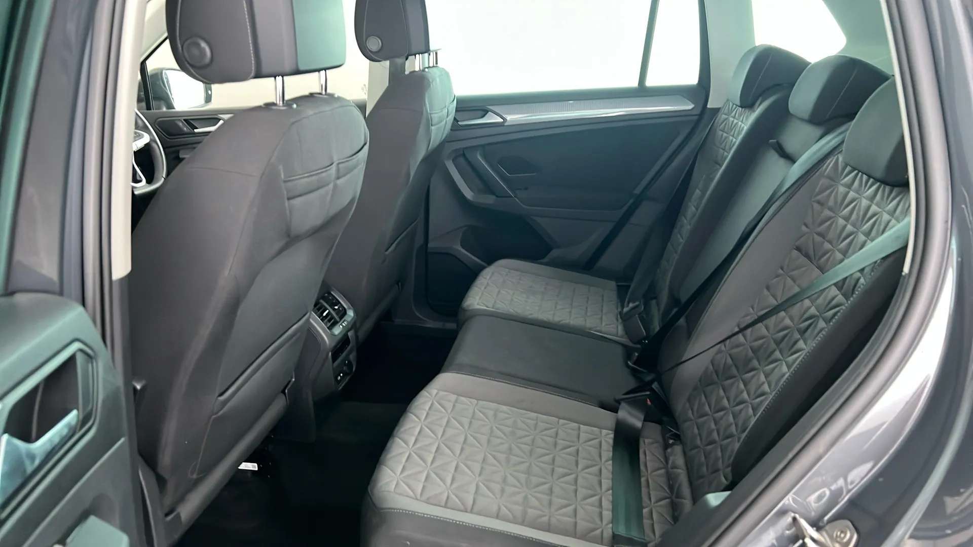 2023 VOLKSWAGEN TIGUAN 2023 VOLKSWAGEN TIGUAN