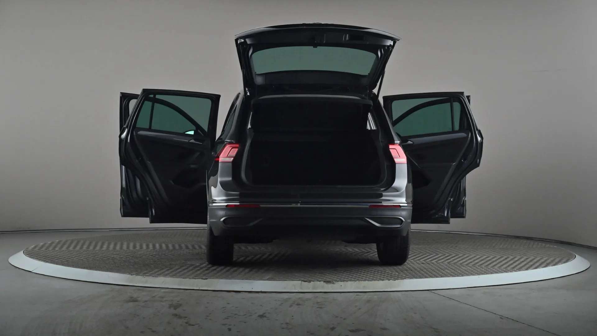 2022 VOLKSWAGEN TIGUAN 2022 VOLKSWAGEN TIGUAN