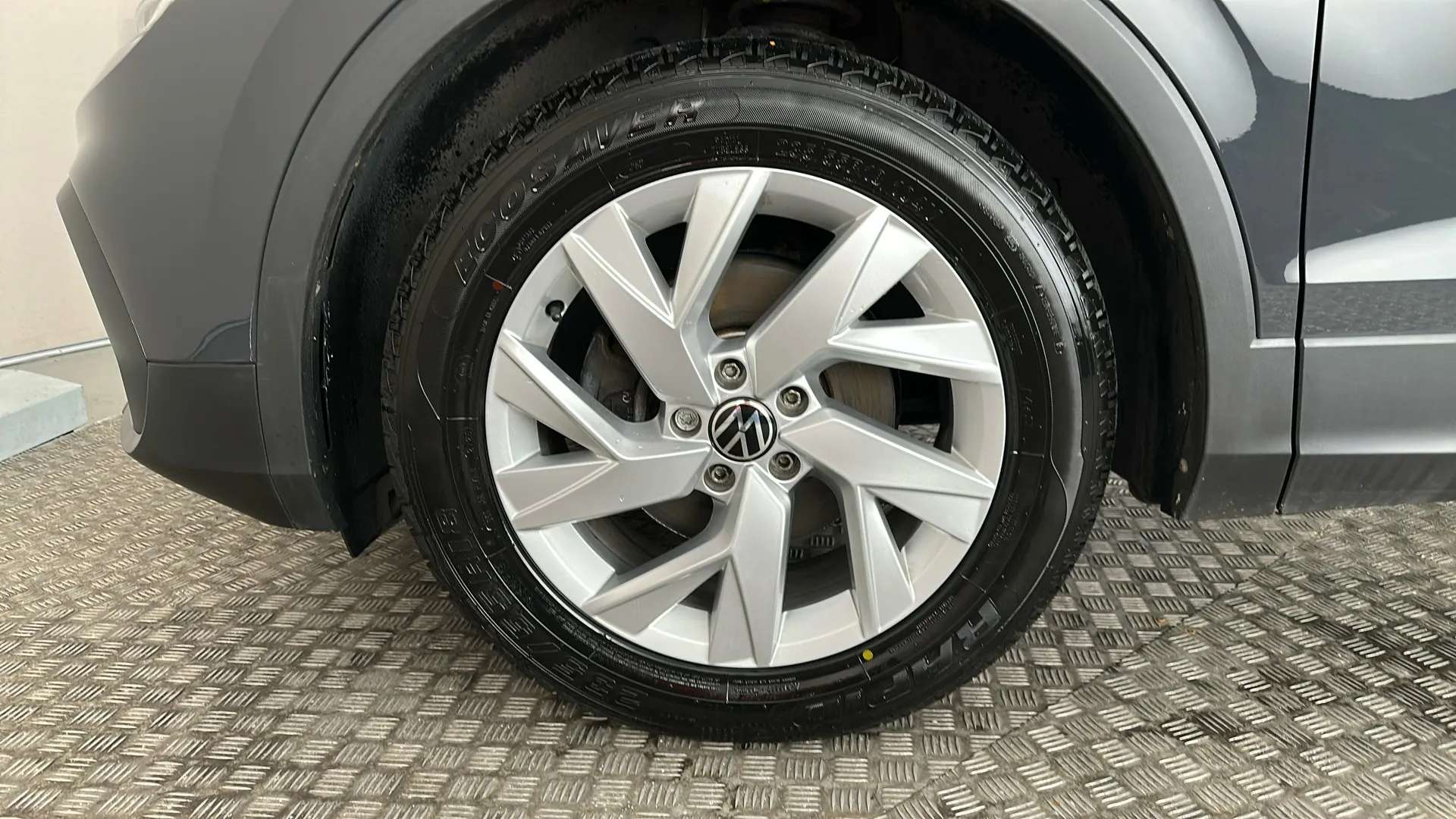 2022 VOLKSWAGEN TIGUAN 2022 VOLKSWAGEN TIGUAN