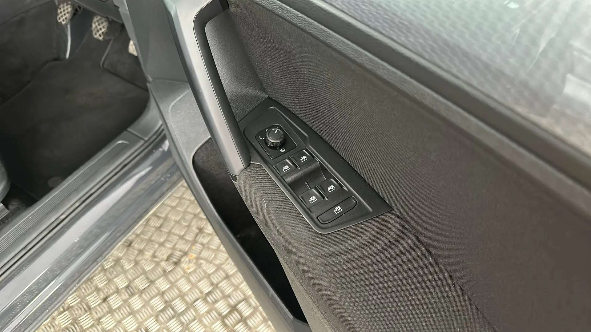 2022 VOLKSWAGEN TIGUAN 2022 VOLKSWAGEN TIGUAN