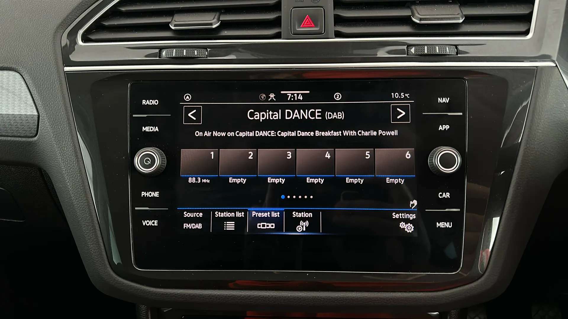 2022 VOLKSWAGEN TIGUAN 2022 VOLKSWAGEN TIGUAN