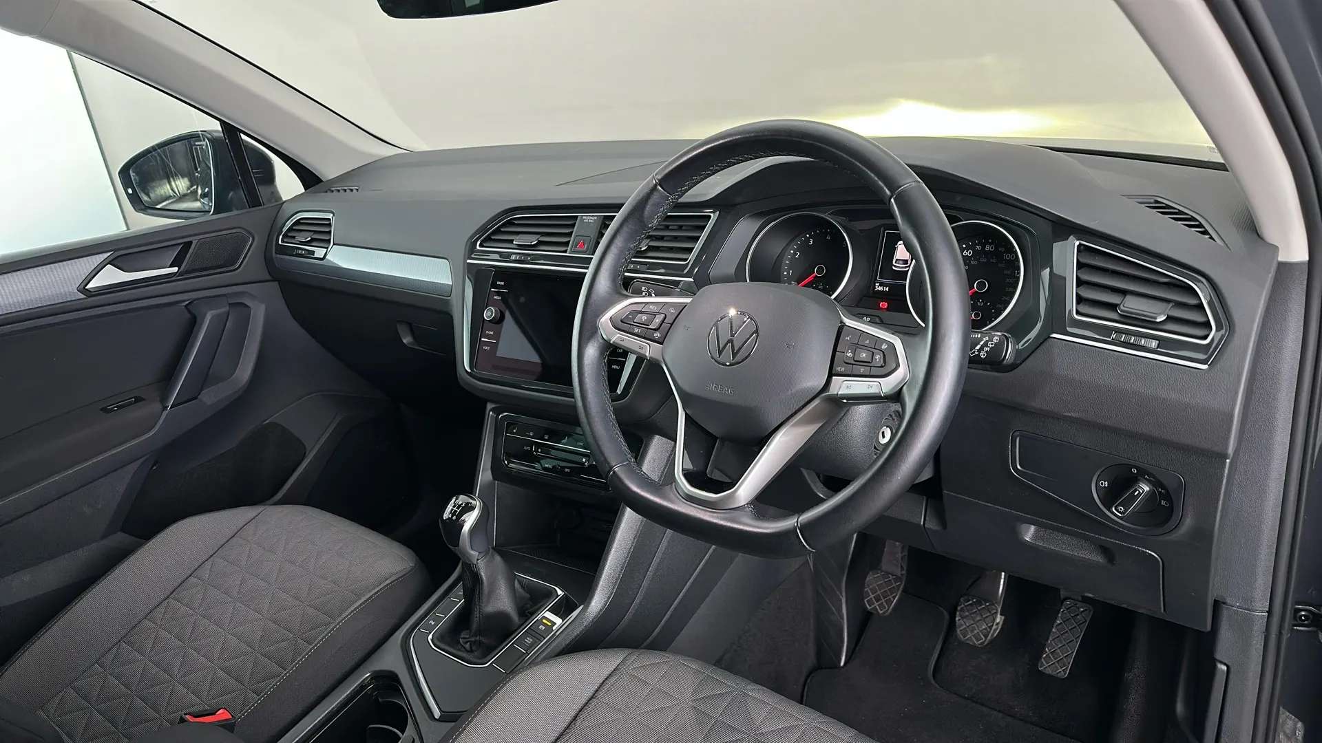 2022 VOLKSWAGEN TIGUAN 2022 VOLKSWAGEN TIGUAN