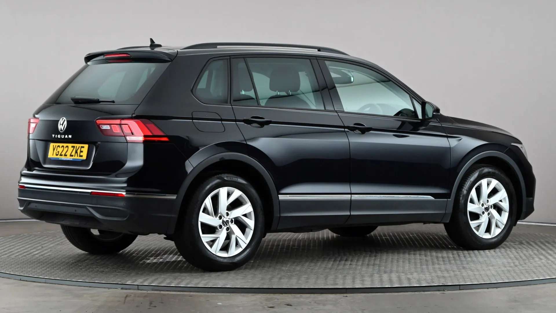 2022 VOLKSWAGEN TIGUAN 2022 VOLKSWAGEN TIGUAN