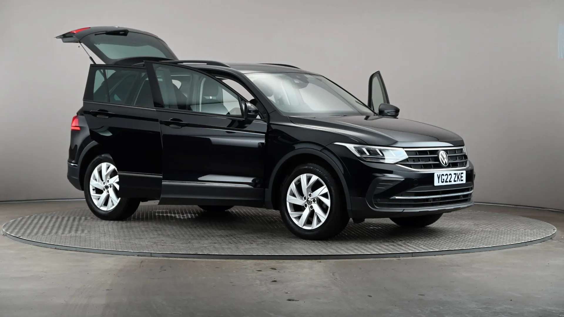 2022 VOLKSWAGEN TIGUAN 2022 VOLKSWAGEN TIGUAN