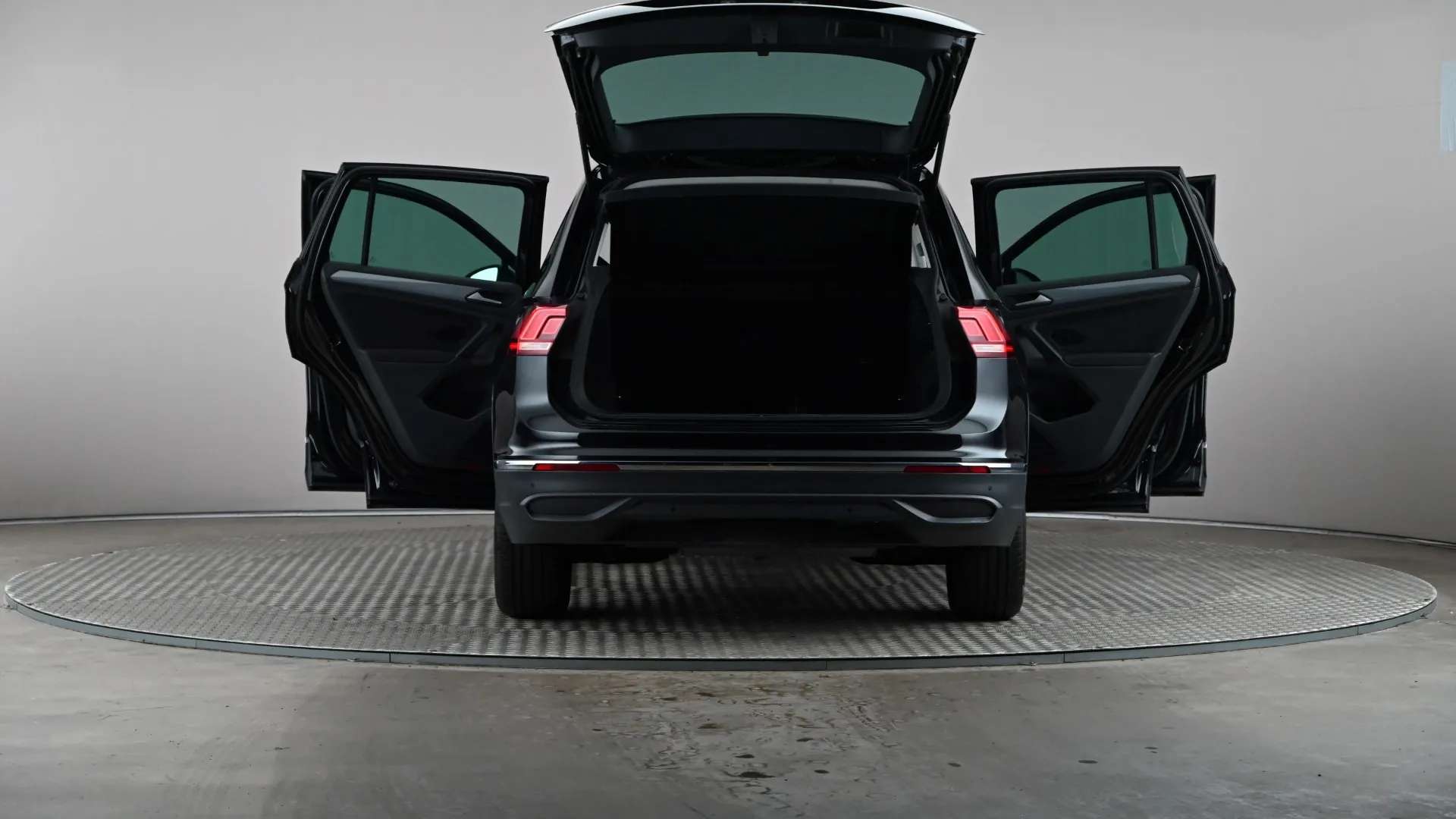 2022 VOLKSWAGEN TIGUAN 2022 VOLKSWAGEN TIGUAN