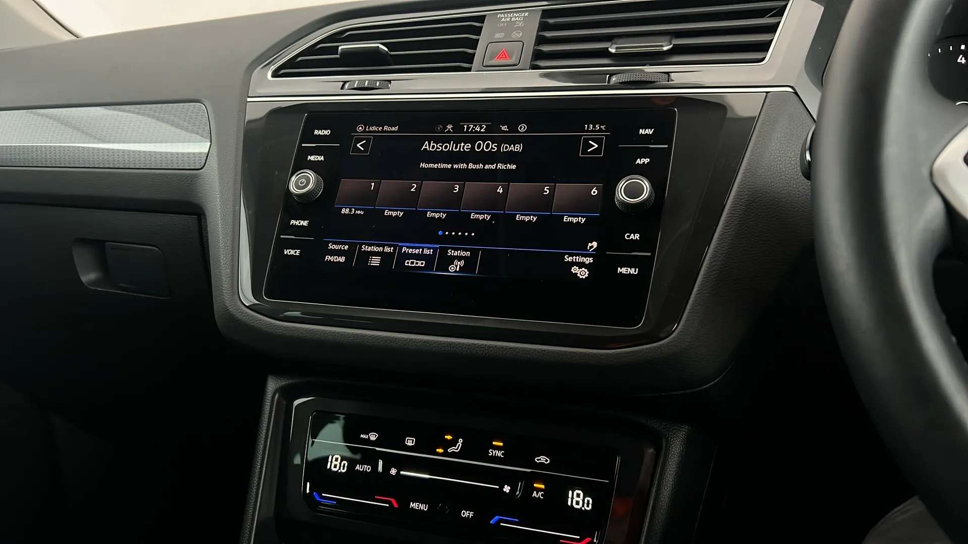 2022 VOLKSWAGEN TIGUAN 2022 VOLKSWAGEN TIGUAN