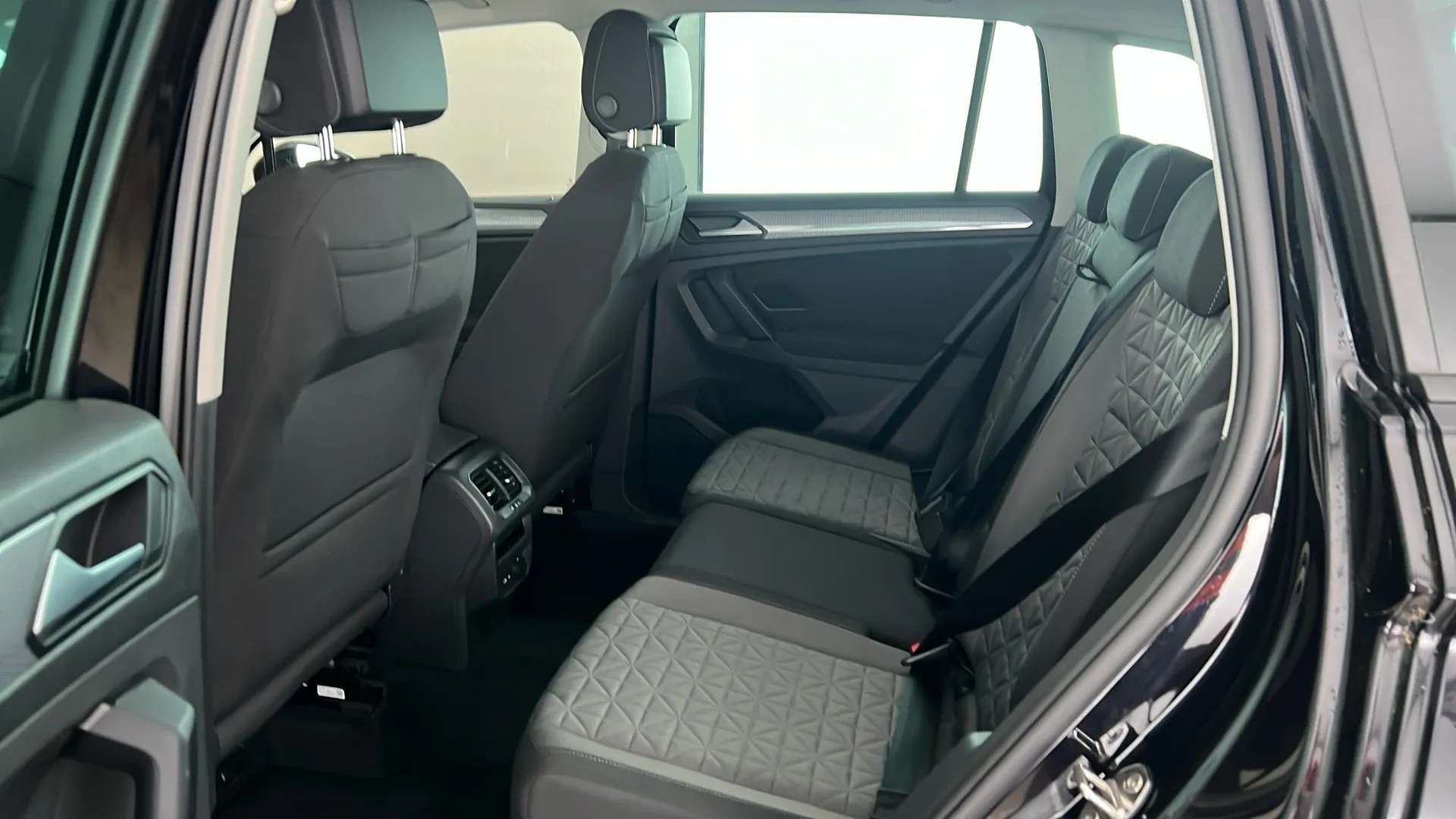 2022 VOLKSWAGEN TIGUAN 2022 VOLKSWAGEN TIGUAN