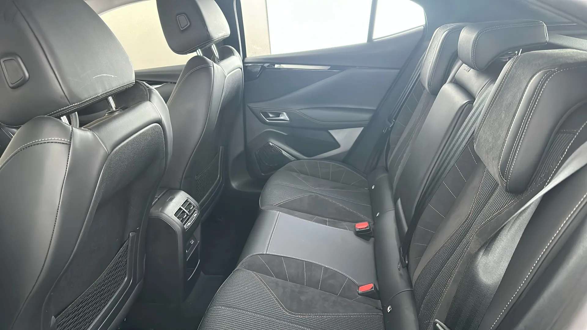 2023 DS DS 4 2023 DS DS 4