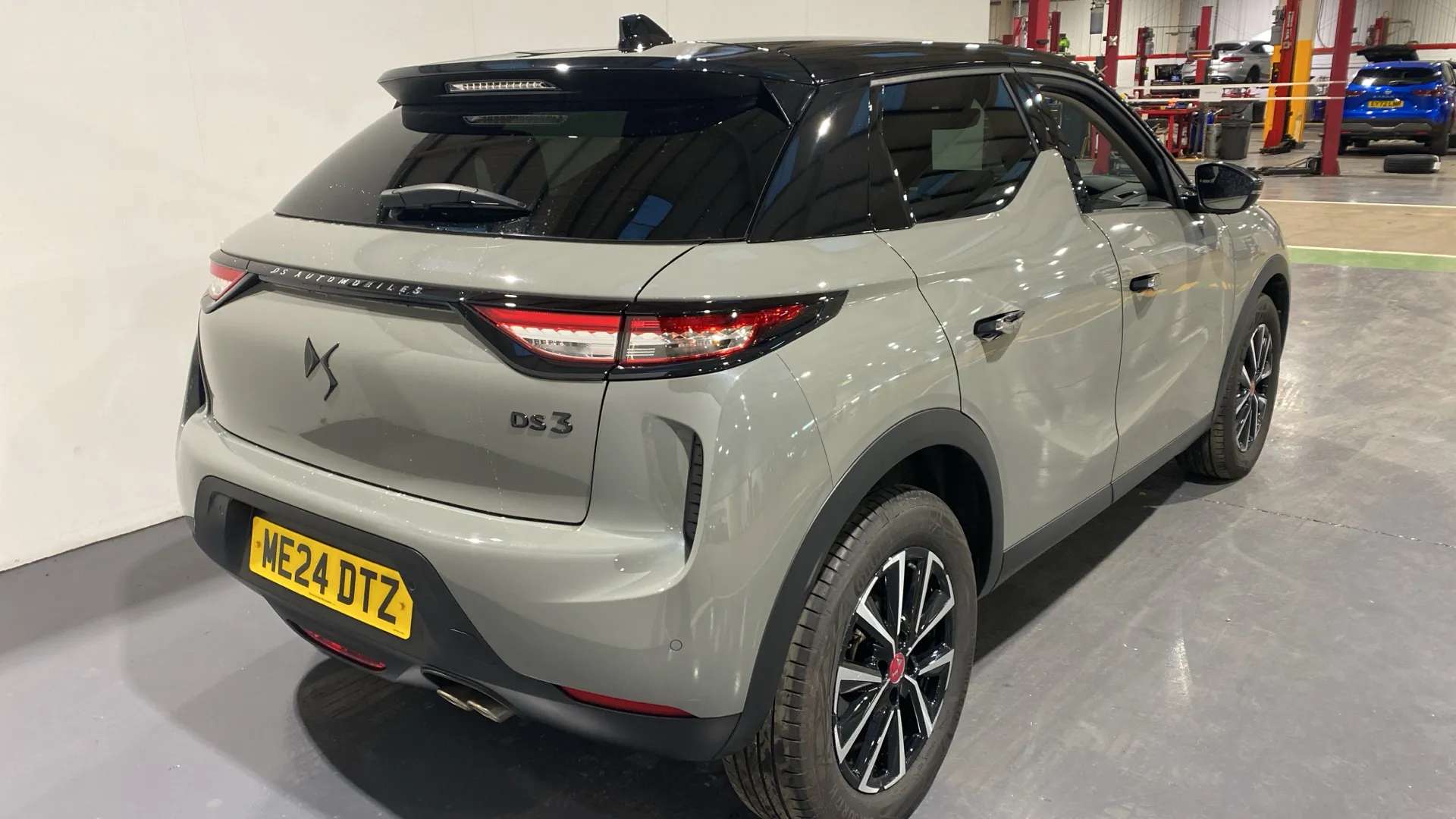 A 2024 DS DS 3 1.2 PureTech 130 Performance Line EAT8 A 2024 DS DS 3 1.2 PureTech 130 Performance Line EAT8