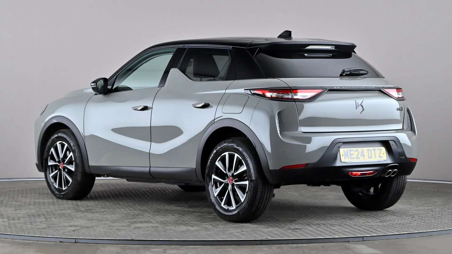 A 2024 DS DS 3 1.2 PureTech 130 Performance Line EAT8 A 2024 DS DS 3 1.2 PureTech 130 Performance Line EAT8