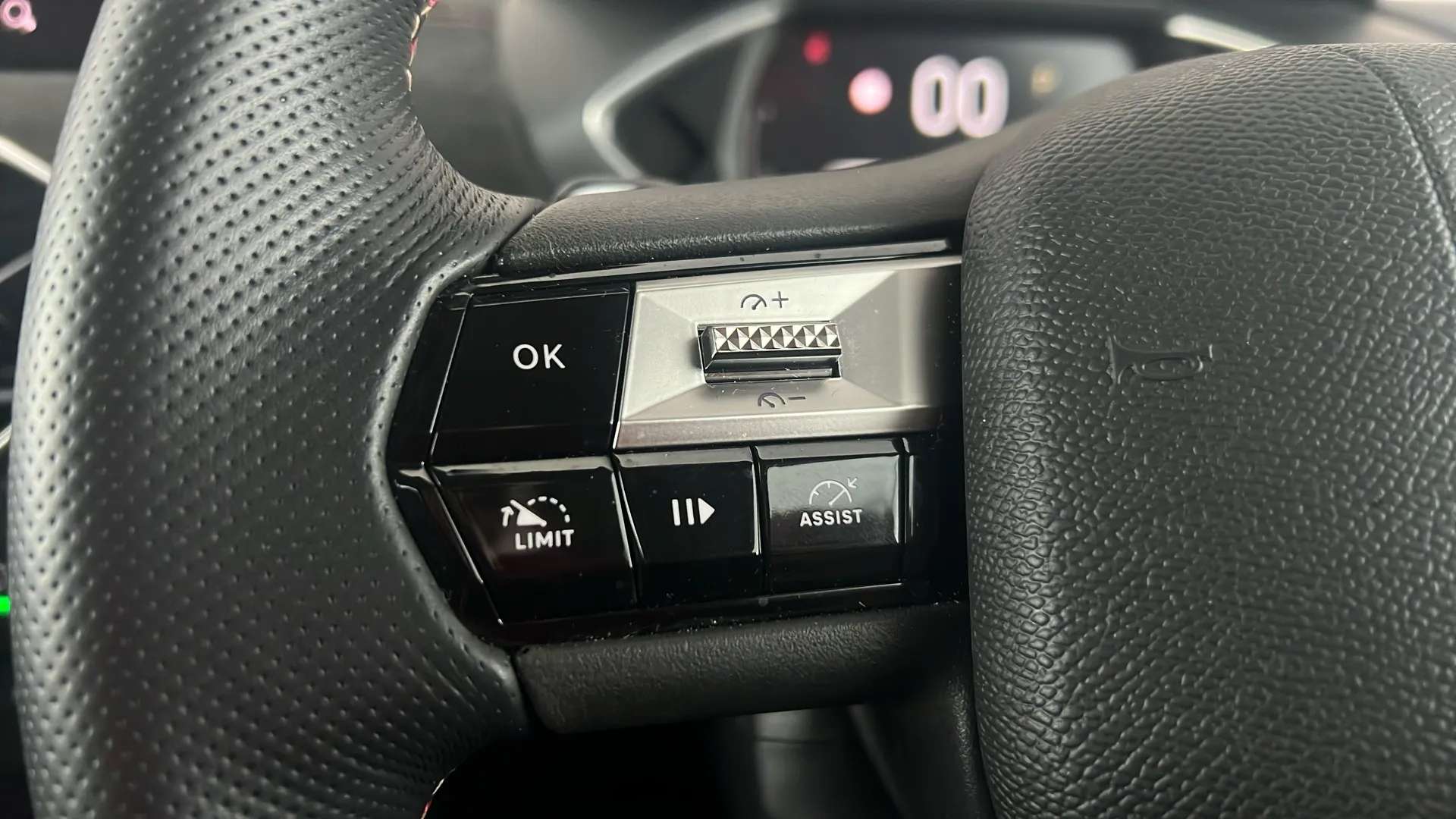 2024 DS DS 3 2024 DS DS 3