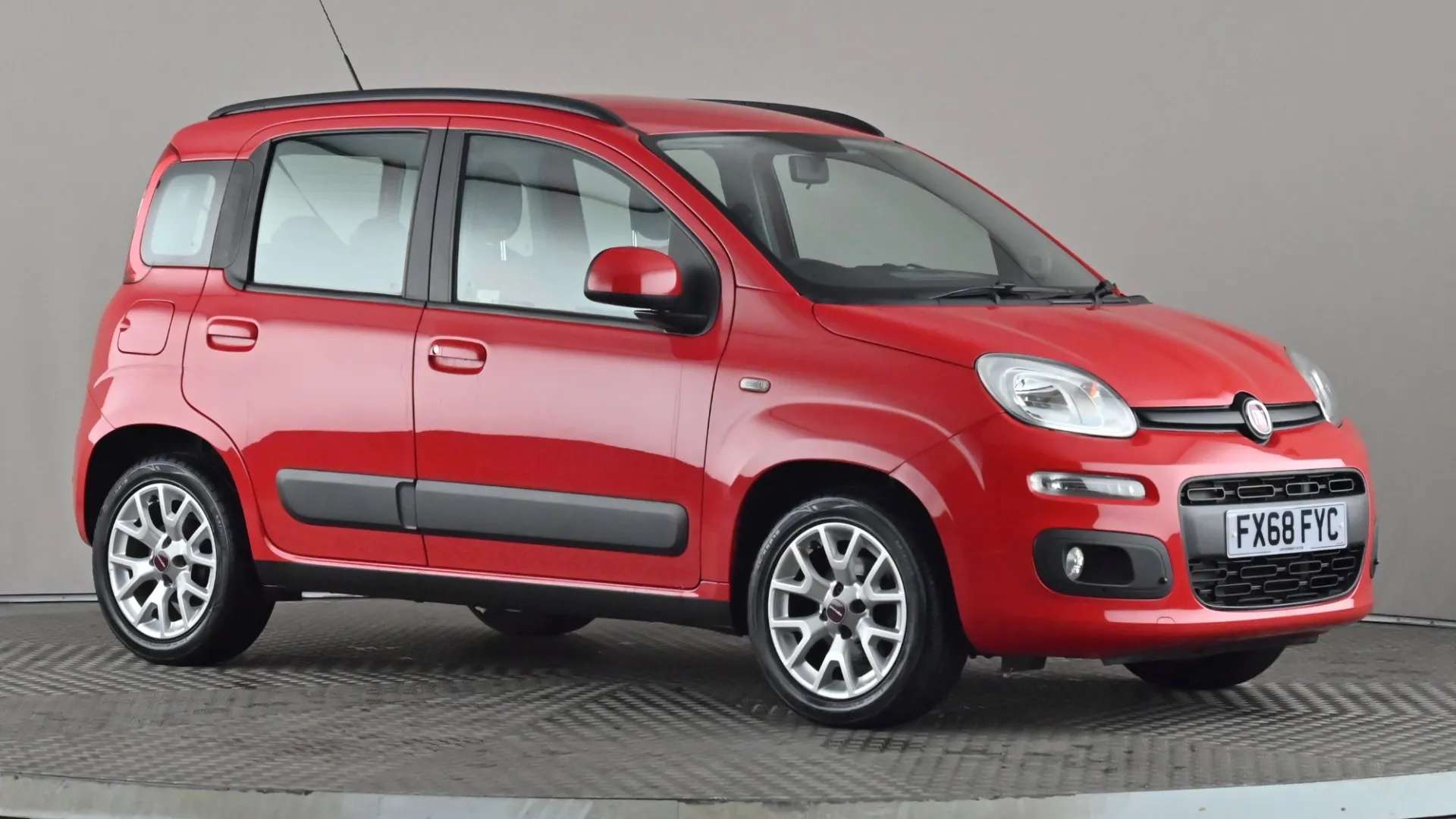 A 2018 FIAT PANDA 1.2 Lounge A 2018 FIAT PANDA 1.2 Lounge