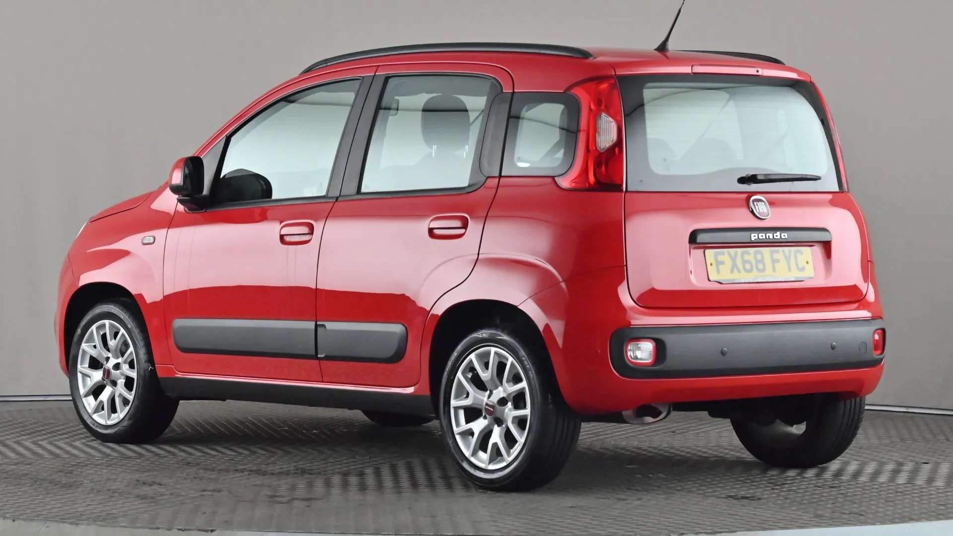 A 2018 FIAT PANDA 1.2 Lounge A 2018 FIAT PANDA 1.2 Lounge