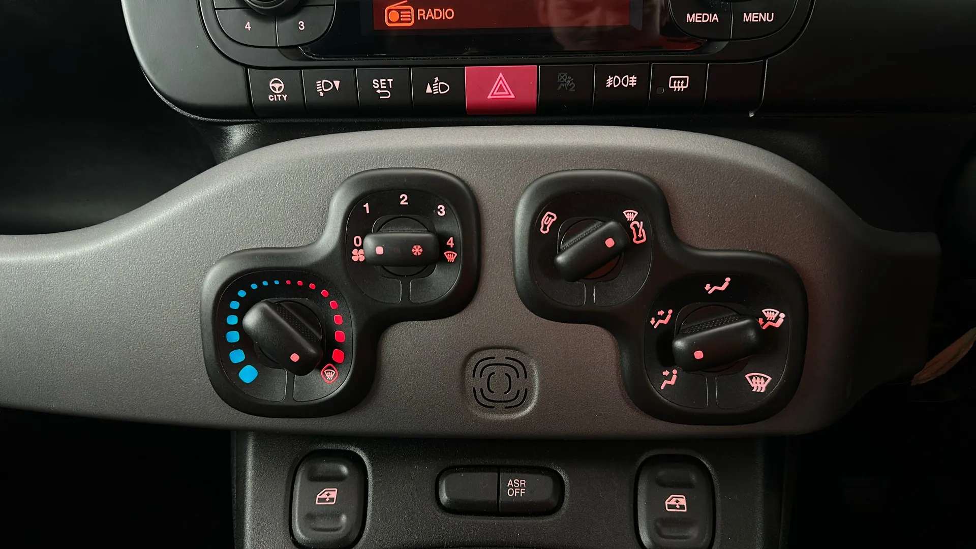 2018 FIAT PANDA 2018 FIAT PANDA