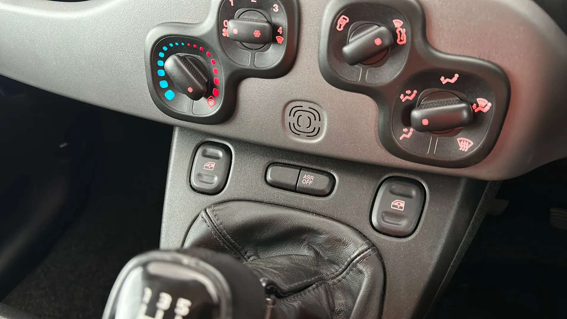 2018 FIAT PANDA 2018 FIAT PANDA