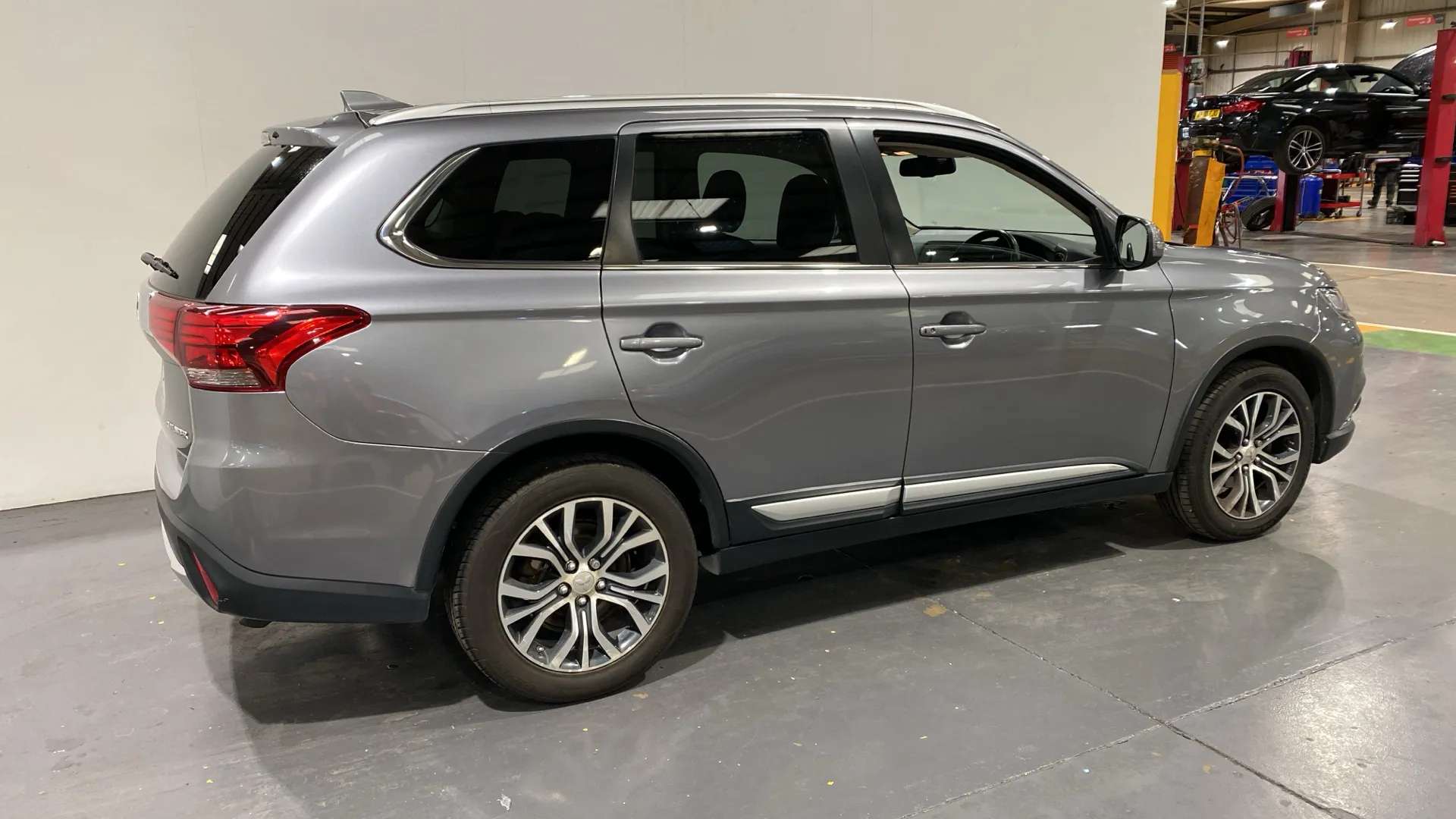 2018 MITSUBISHI OUTLANDER 2018 MITSUBISHI OUTLANDER