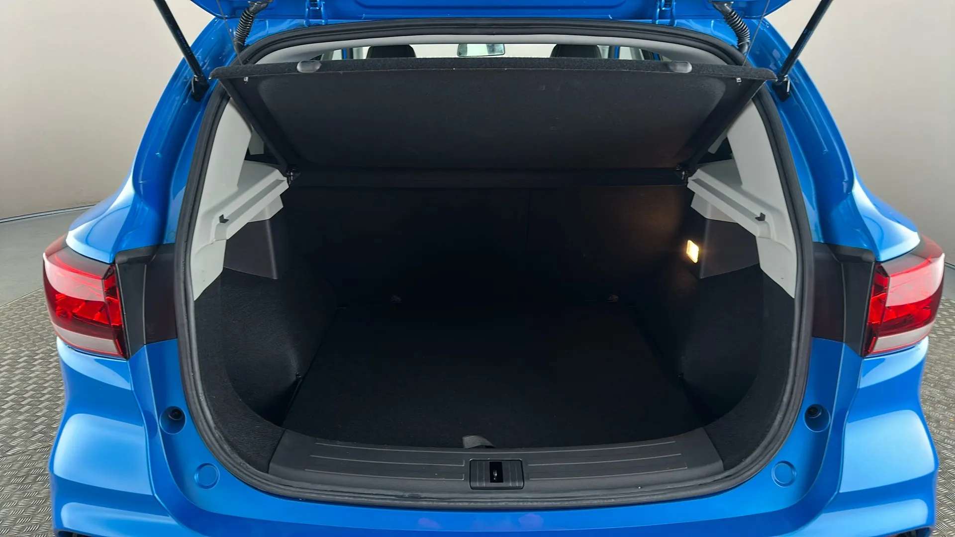 2024 MG MOTOR UK ZS 2024 MG MOTOR UK ZS