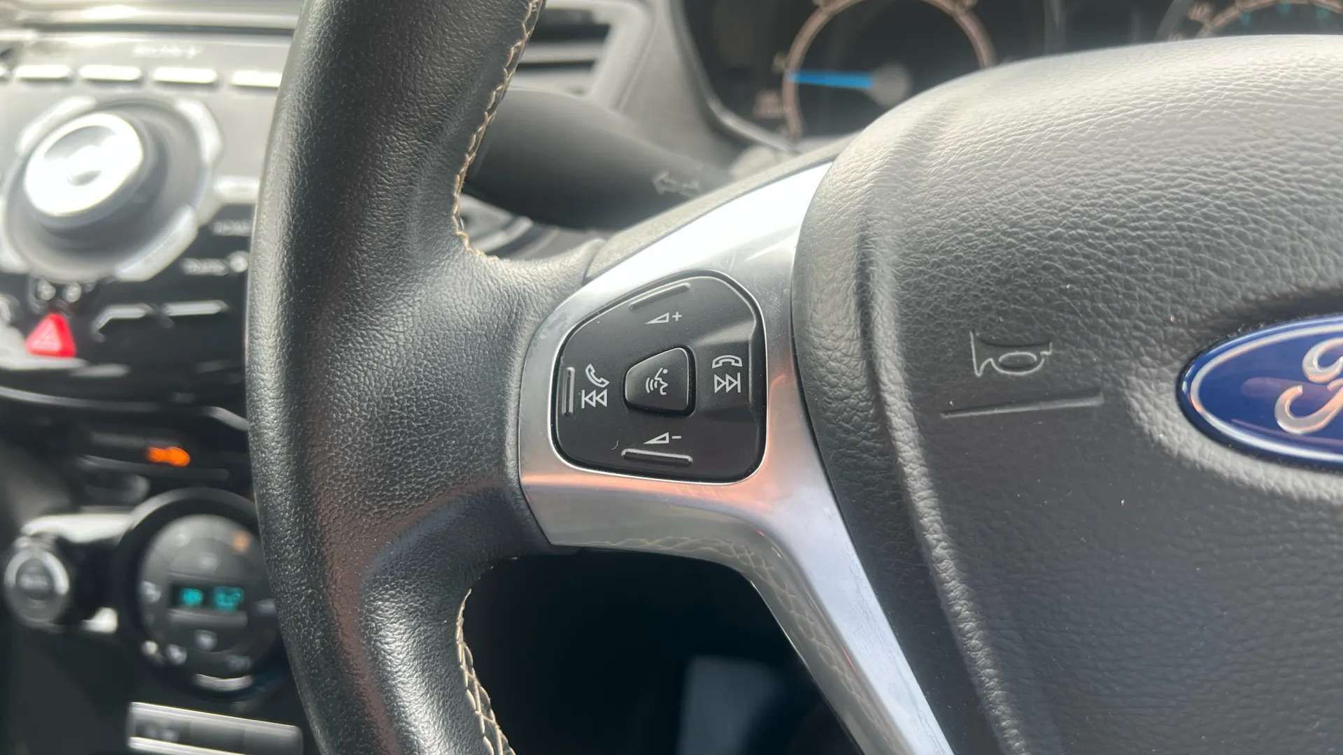 2015 FORD FIESTA 2015 FORD FIESTA