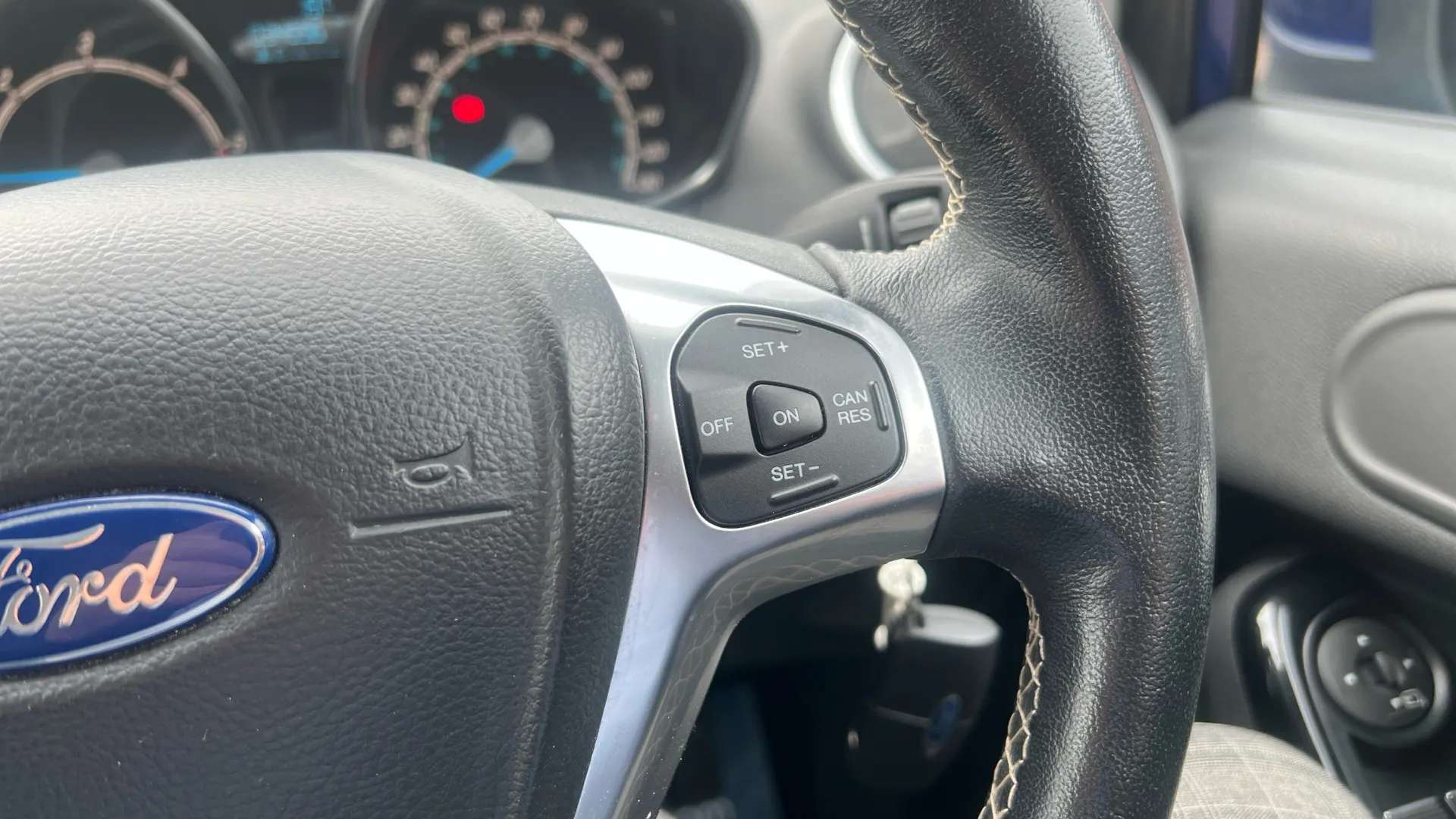 2015 FORD FIESTA 2015 FORD FIESTA