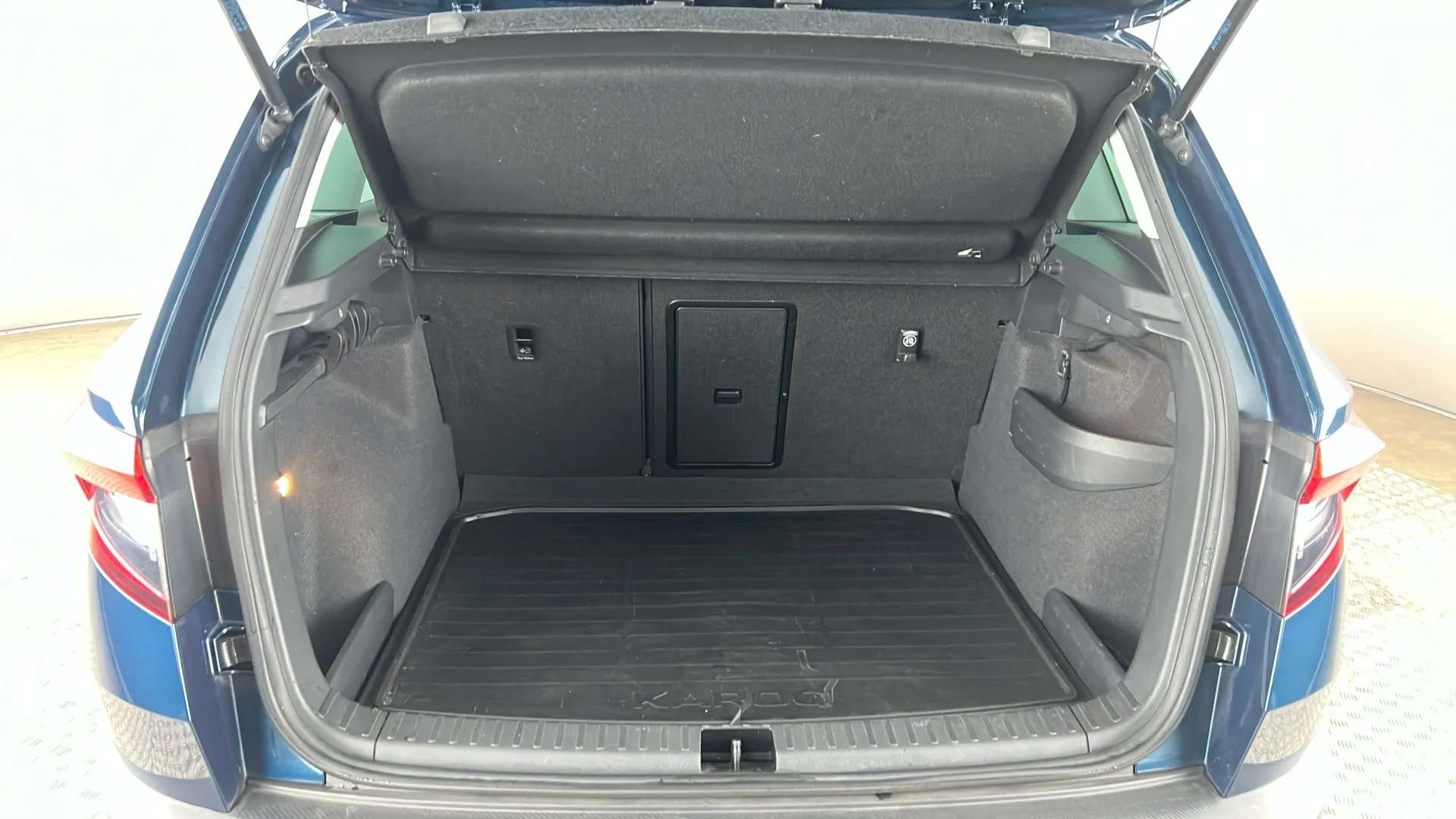 2019 SKODA KAROQ 2019 SKODA KAROQ