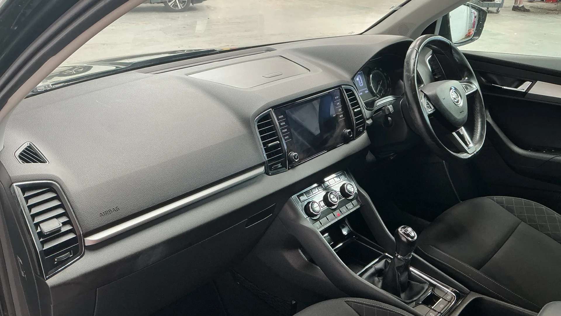 2019 SKODA KAROQ 2019 SKODA KAROQ
