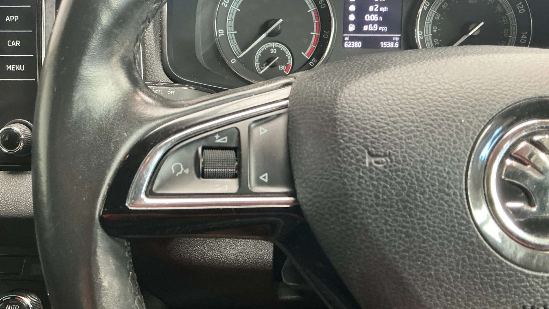 2019 SKODA KAROQ 2019 SKODA KAROQ
