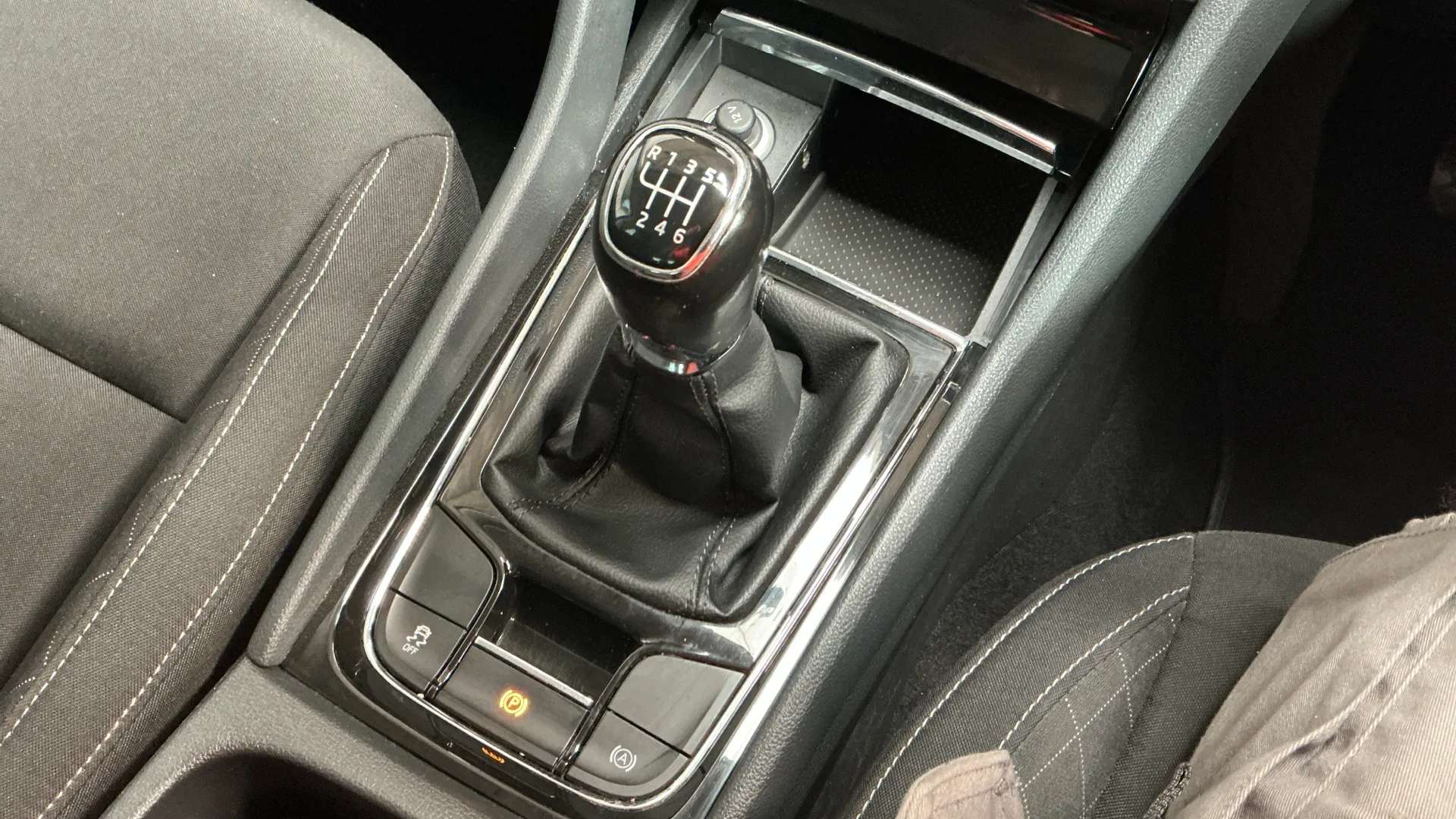 2019 SKODA KAROQ 2019 SKODA KAROQ