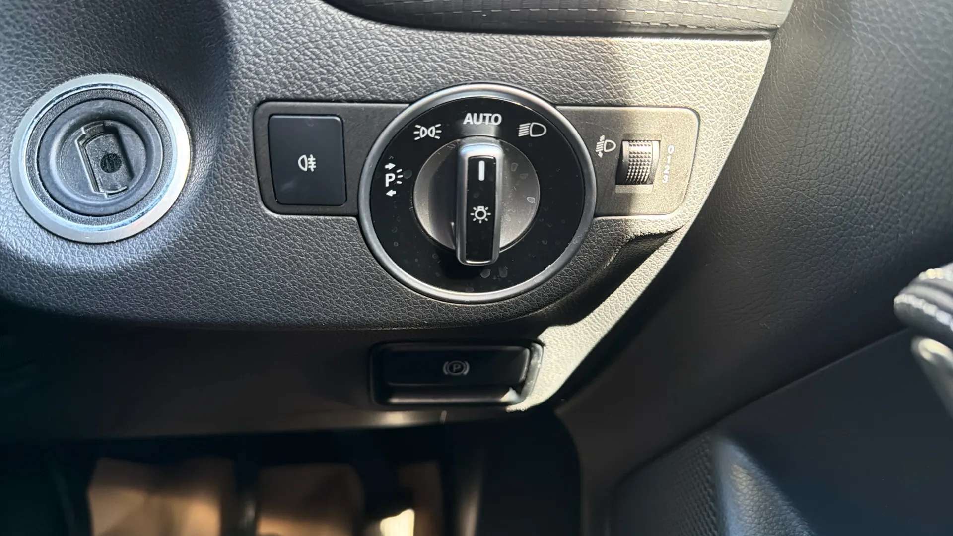 2014 MERCEDES-BENZ A CLASS 2014 MERCEDES-BENZ A CLASS