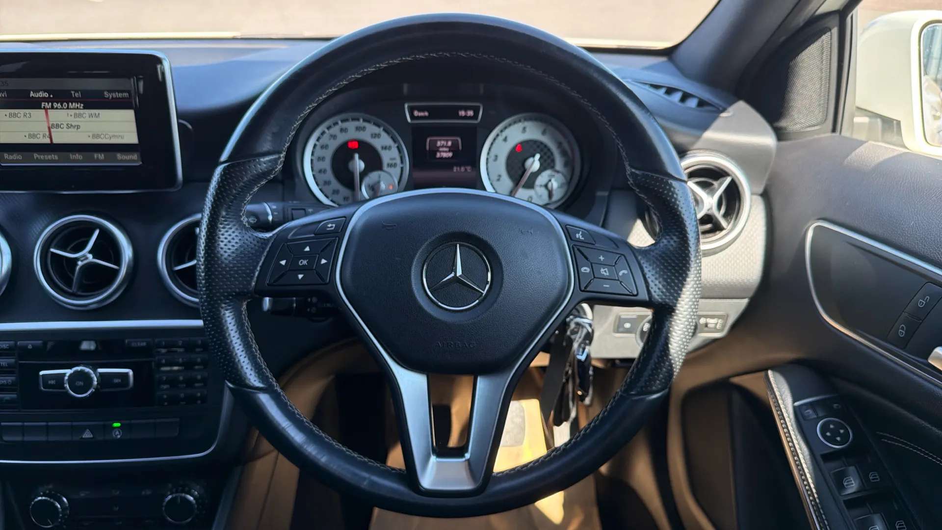 2014 MERCEDES-BENZ A CLASS 2014 MERCEDES-BENZ A CLASS
