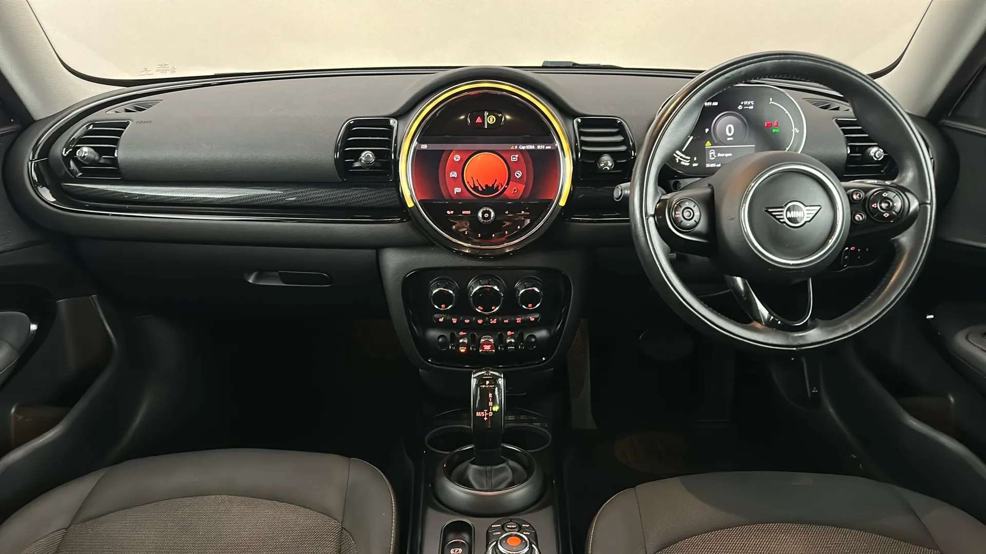 2021 MINI CLUBMAN 2021 MINI CLUBMAN