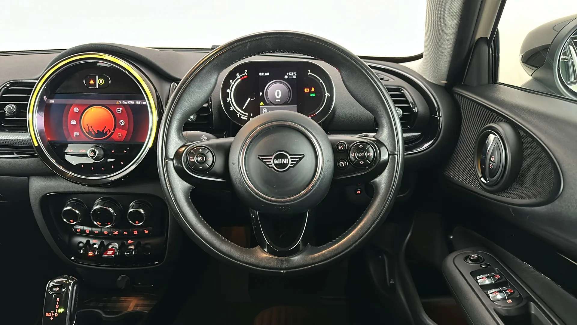 2021 MINI CLUBMAN 2021 MINI CLUBMAN