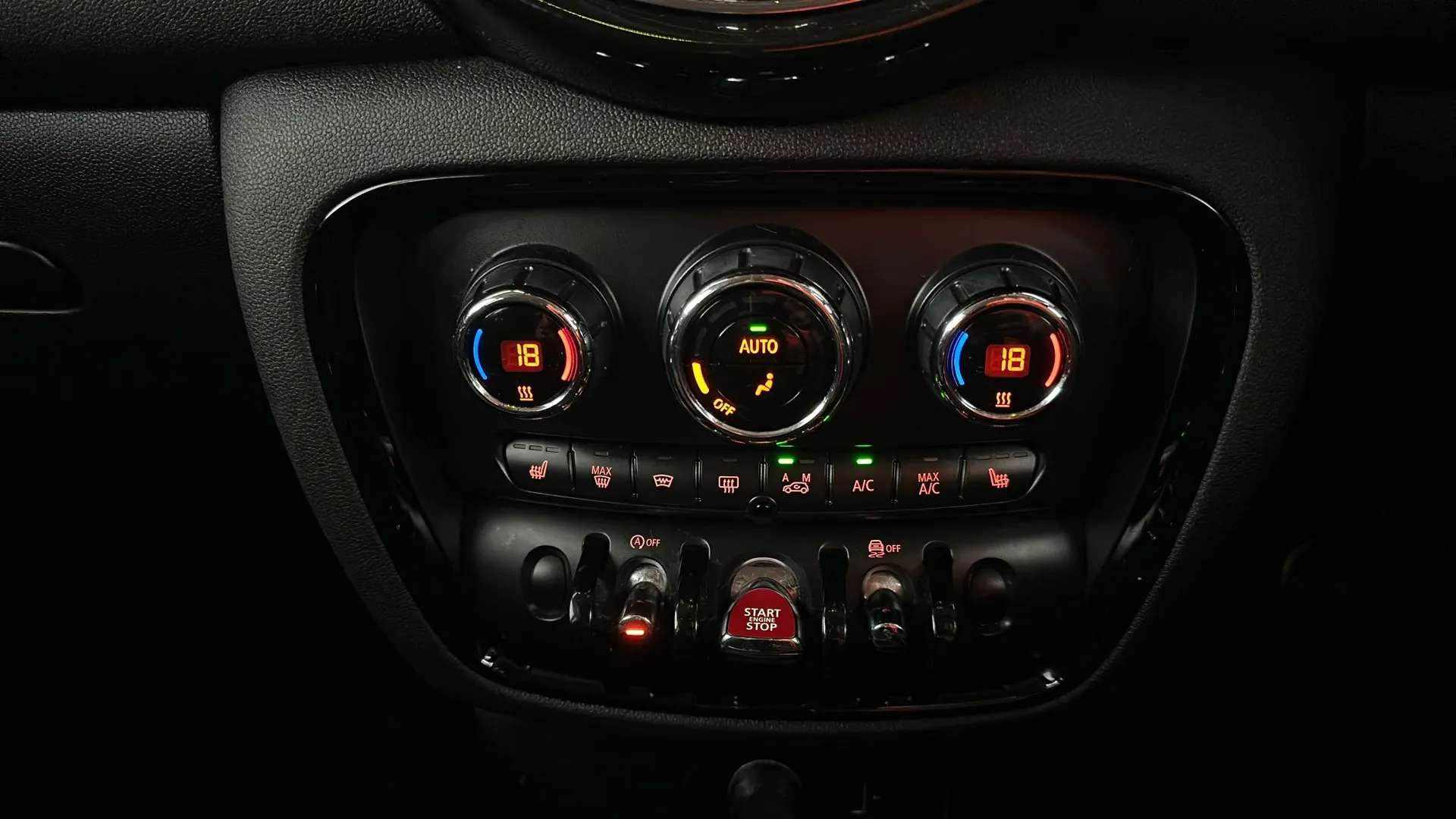2021 MINI CLUBMAN 2021 MINI CLUBMAN