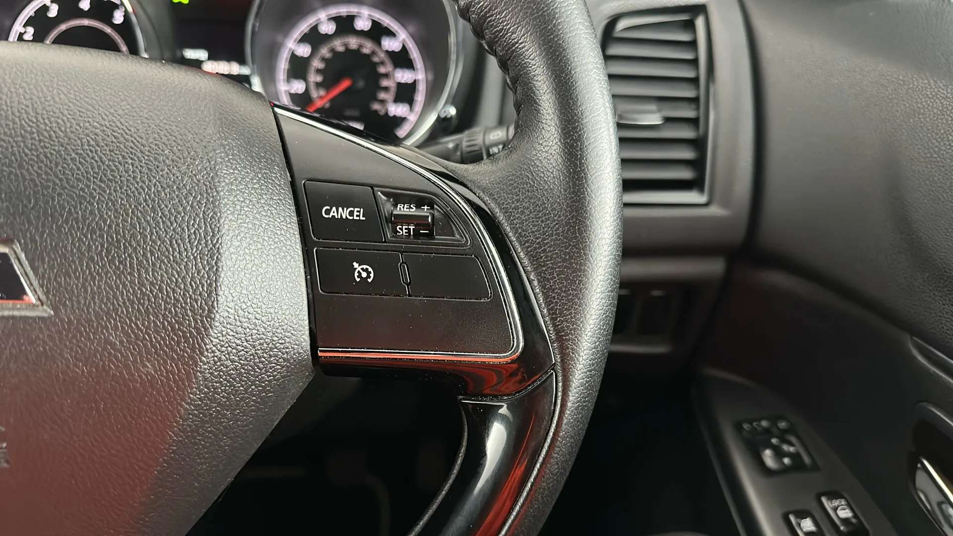 2020 MITSUBISHI ASX 2020 MITSUBISHI ASX