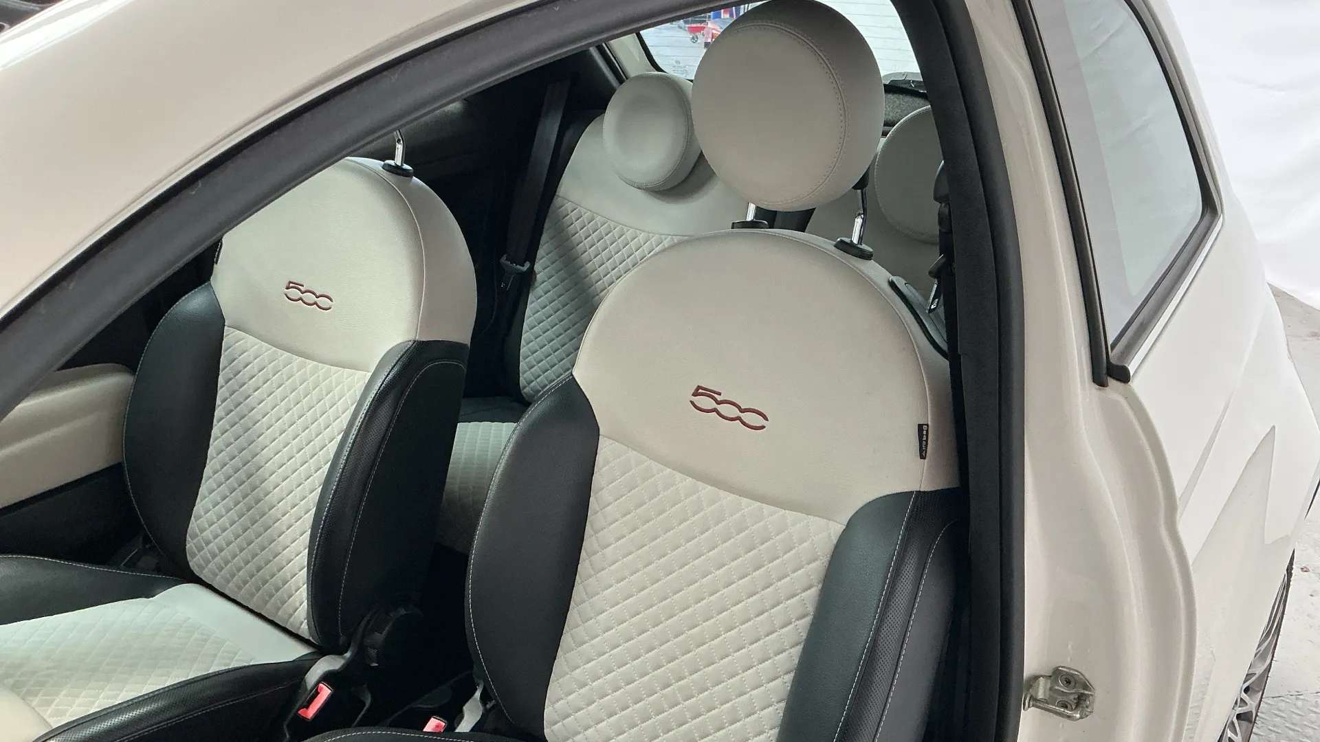 2020 FIAT 500 2020 FIAT 500