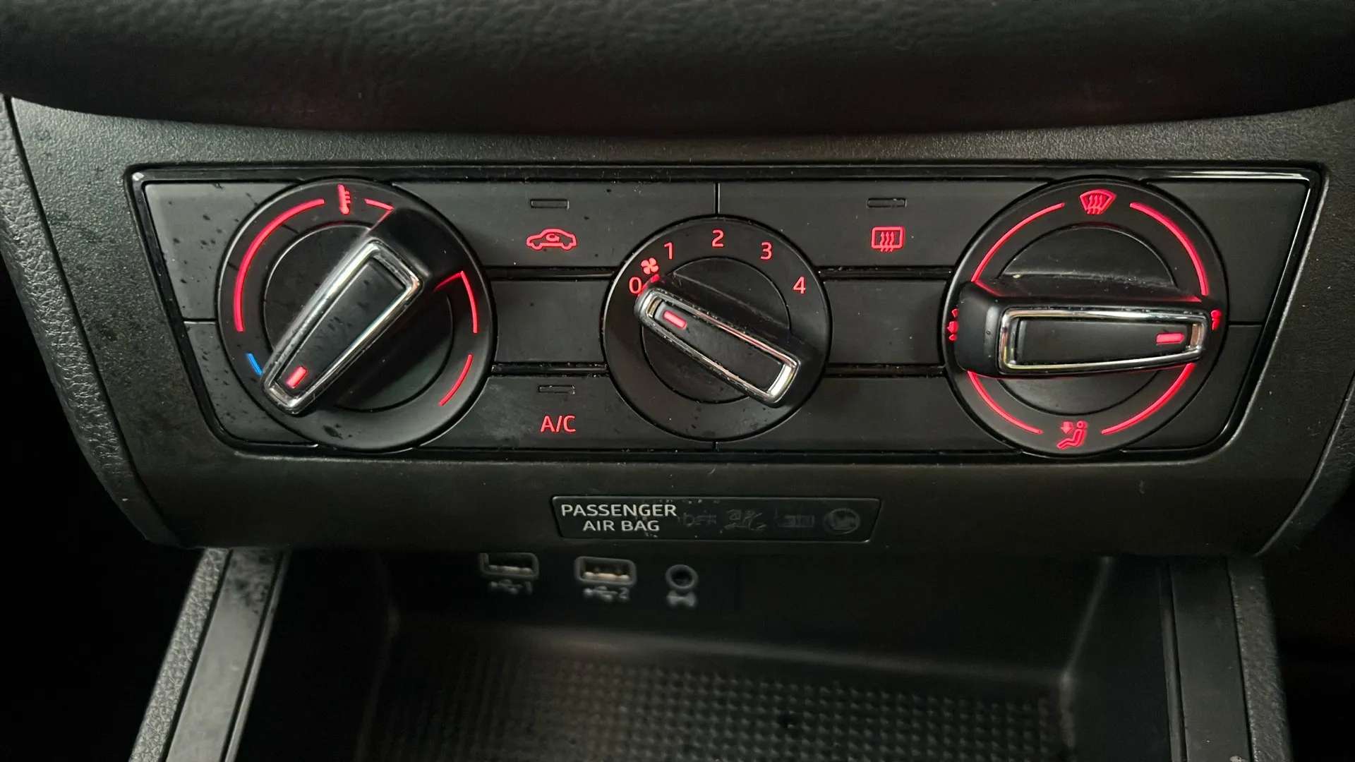 2019 SEAT IBIZA 2019 SEAT IBIZA