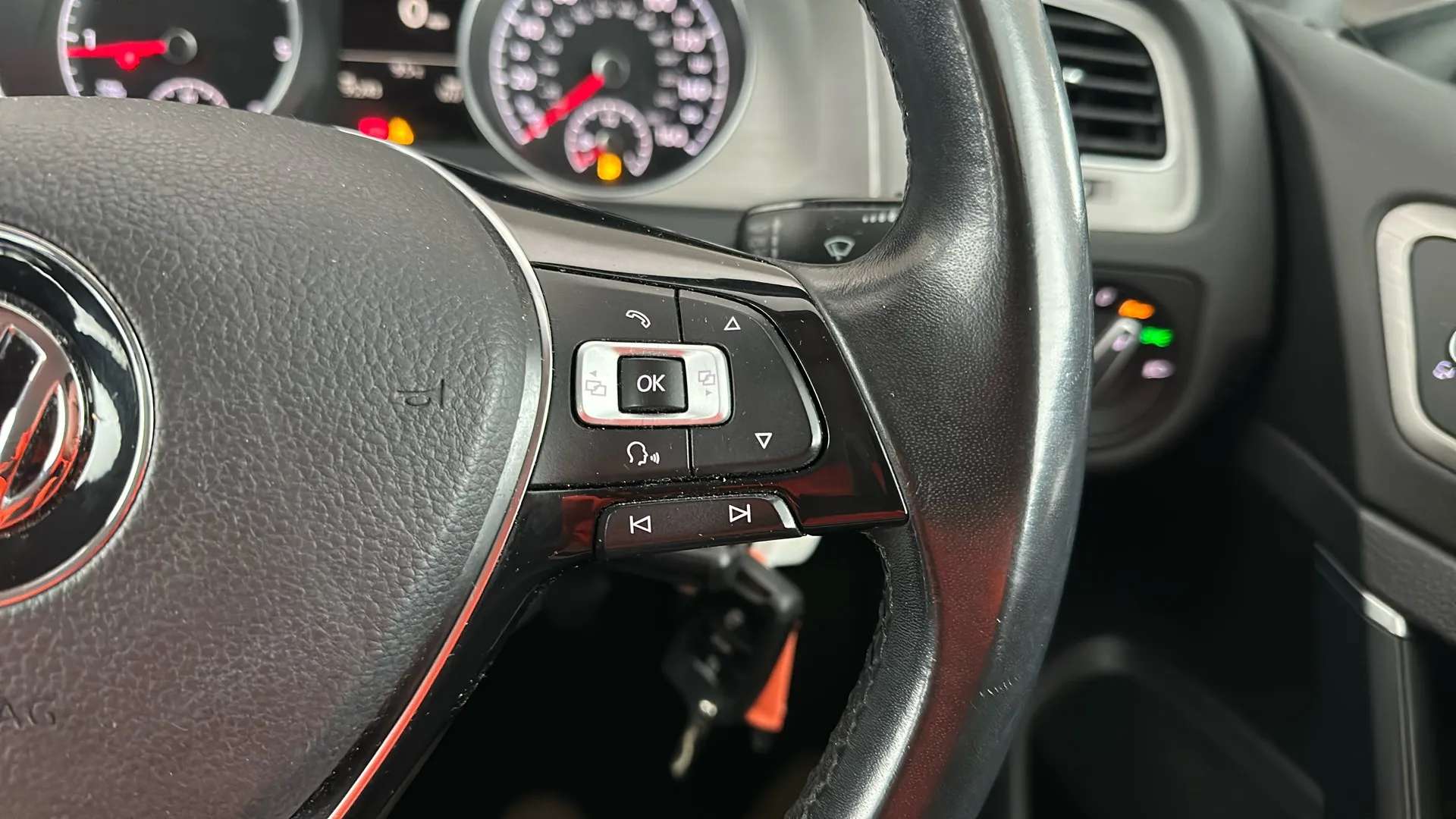 2016 VOLKSWAGEN GOLF 2016 VOLKSWAGEN GOLF