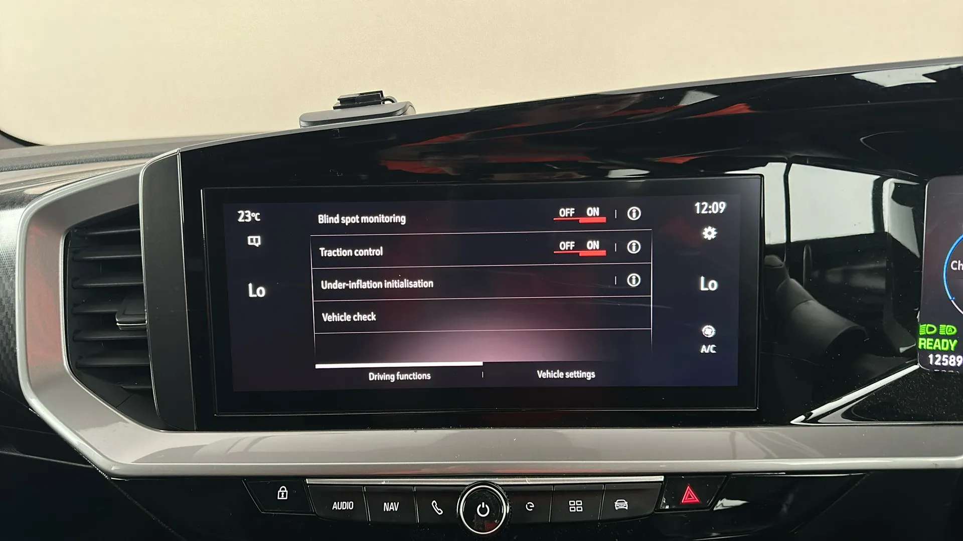 2023 VAUXHALL MOKKA 2023 VAUXHALL MOKKA