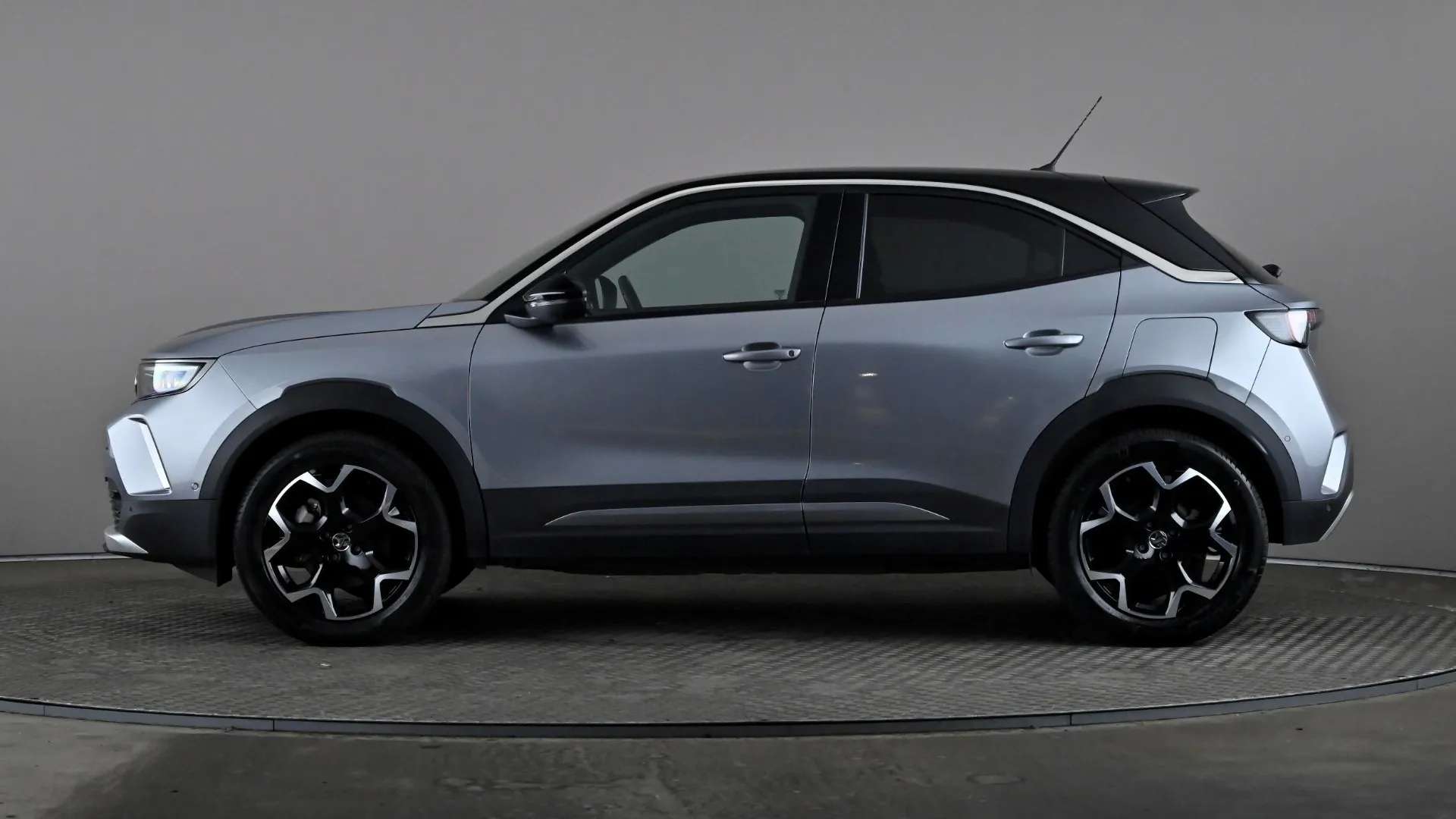 A 2023 VAUXHALL MOKKA 100kW Ultimate 50kWh Auto A 2023 VAUXHALL MOKKA 100kW Ultimate 50kWh Auto