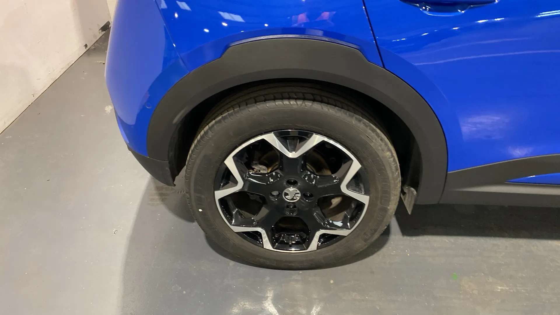 A 2023 VAUXHALL MOKKA 100kW Ultimate 50kWh Auto A 2023 VAUXHALL MOKKA 100kW Ultimate 50kWh Auto